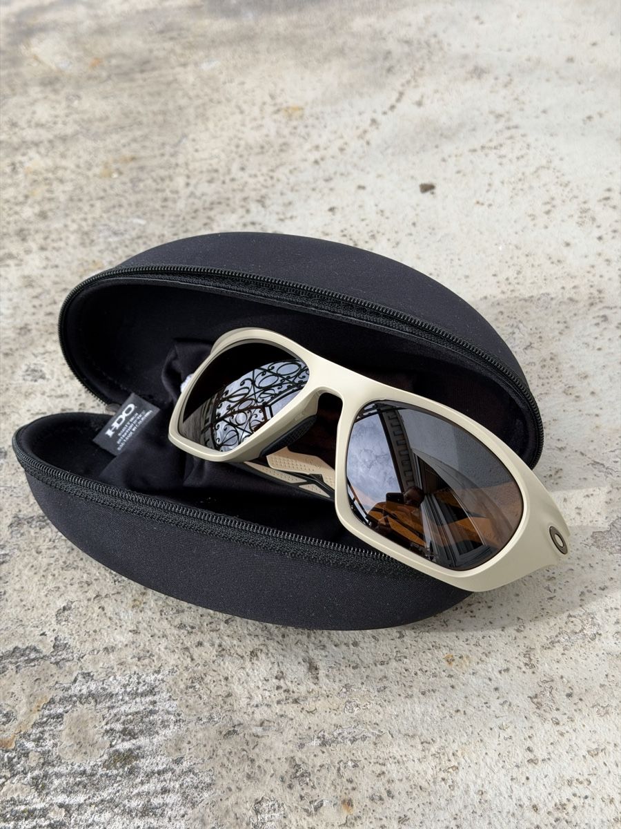 Oakley Brillen & Gläser: Oakley Lateralis Sunglasses – Neu (gemäss Beschreibung) aus Zürich von agichristine 4
