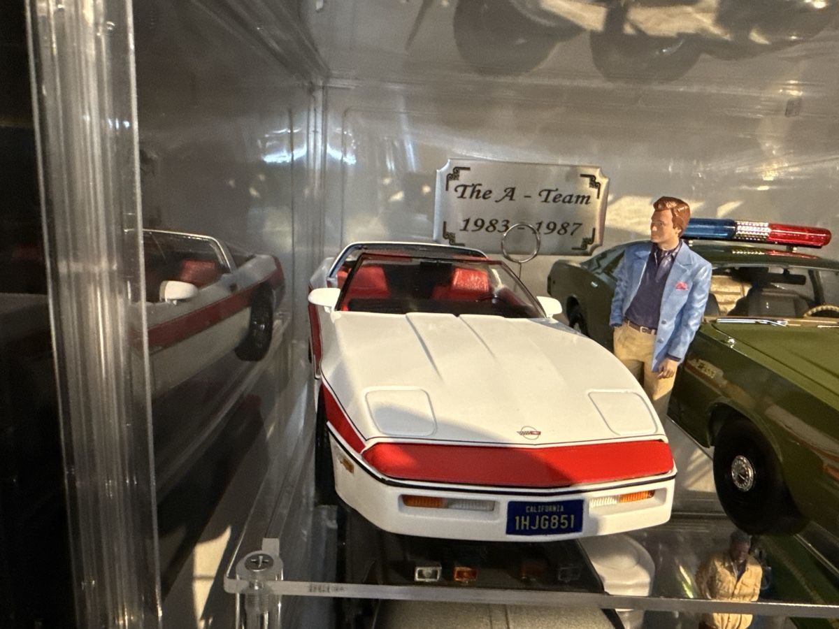 Chevrolet Modellini d'auto: A-Team Corvette C4 Weiss-Rot  1:18 – Usato da Basel venduto da Zomeg