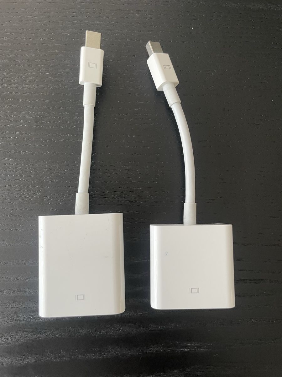 Apple Laufwerke & Adapter: Mini DisplayPort Adapter auf VGA und DVI – Gebraucht aus Zürich von Benjatoph