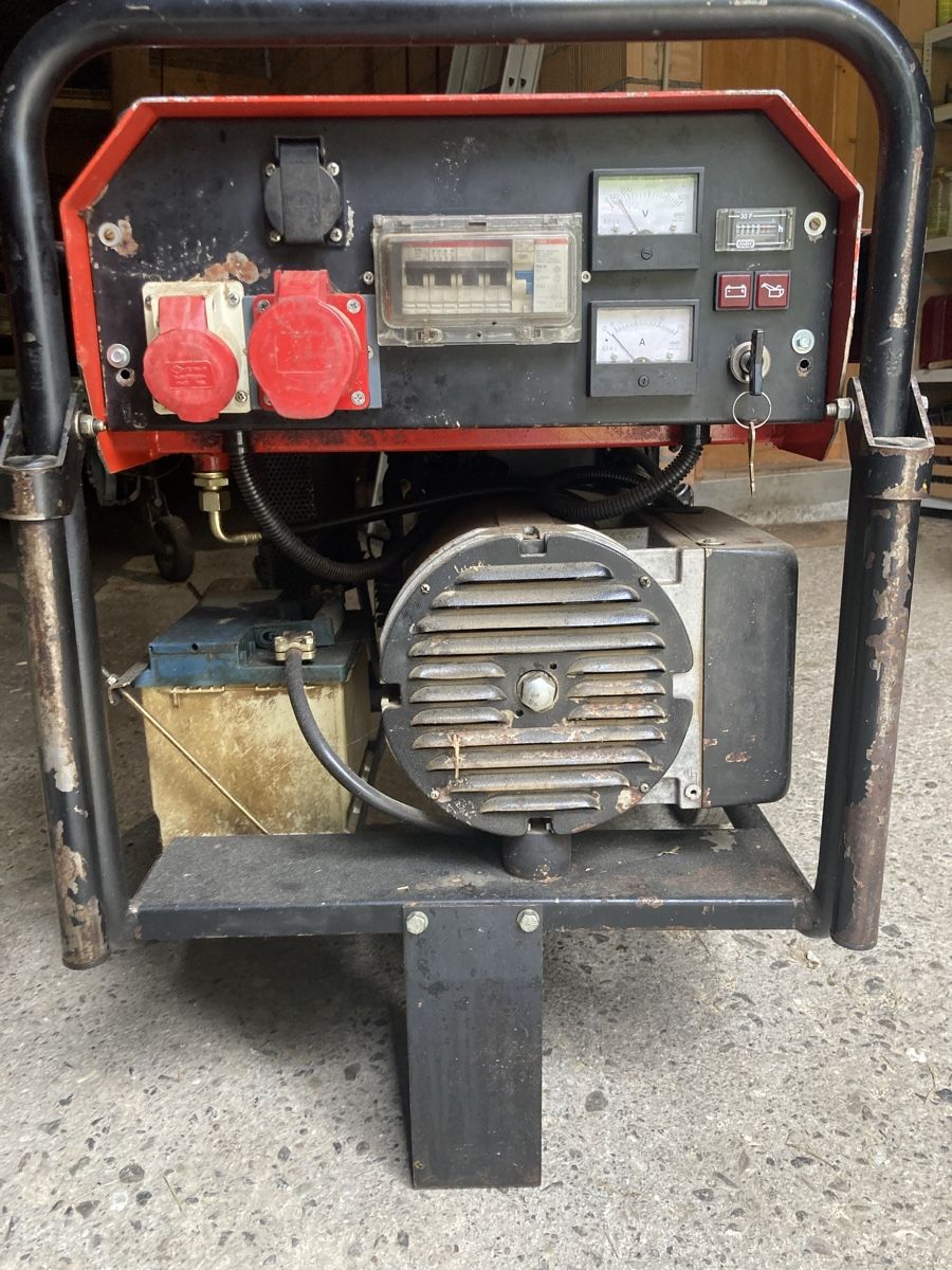 Generatori di corrente: Generator/ Stromagregat – Usato da Jaun venduto da walin2 5