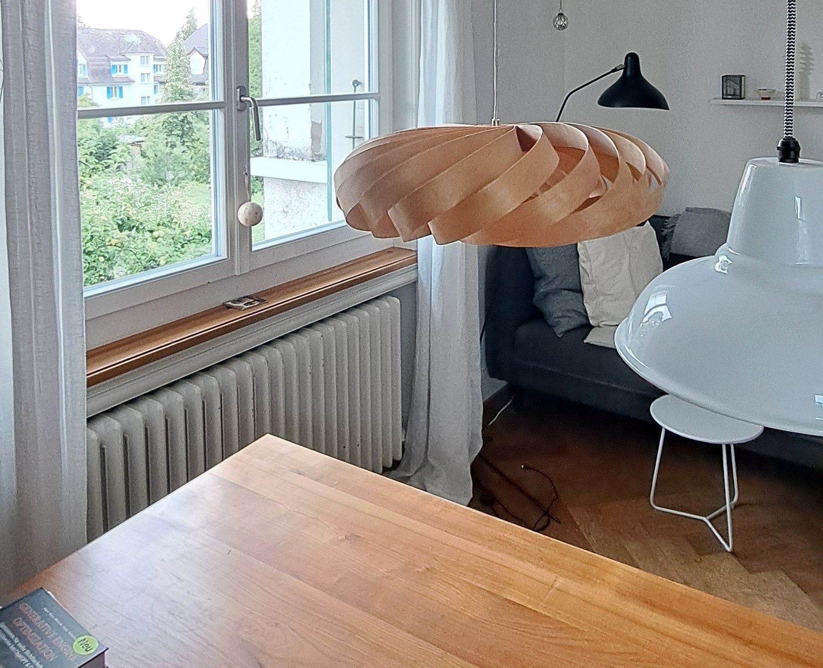 Lustres & lampes de plafonds: Pendelleuchte aus Birkenfurnier – D'occasion à Luzern par luc_tsp9