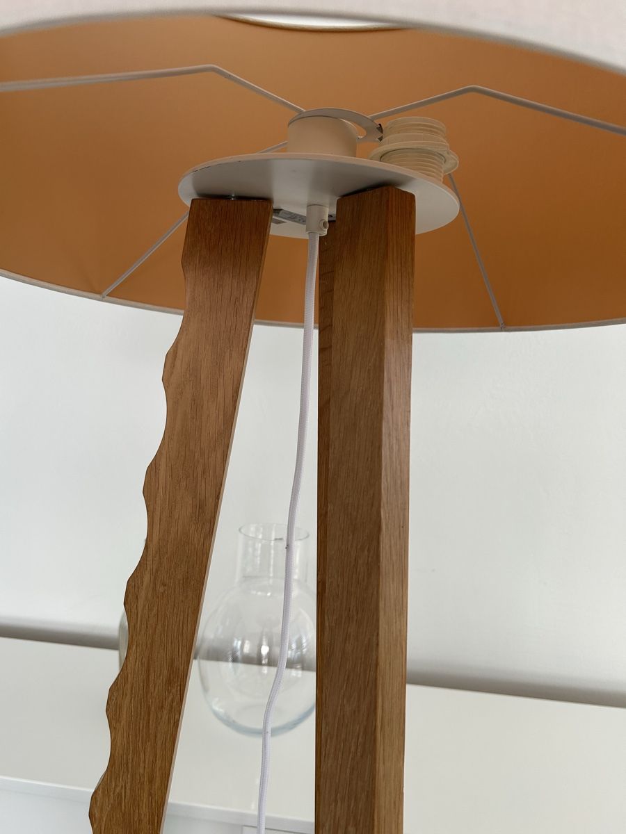 Lampade: DEFEKT - standing interio wooden lamp – Difettoso da RICHTERSWIL venduto da razkua 1