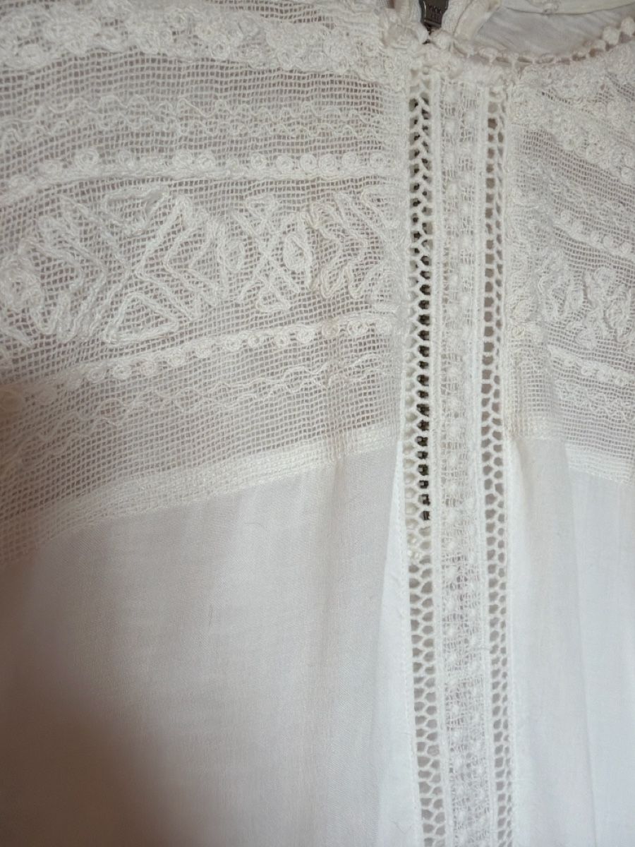 Chemisiers: Sommerliche Bluse mit Spitze, Gr. 38 – D'occasion à Lufingen par Smily37 3