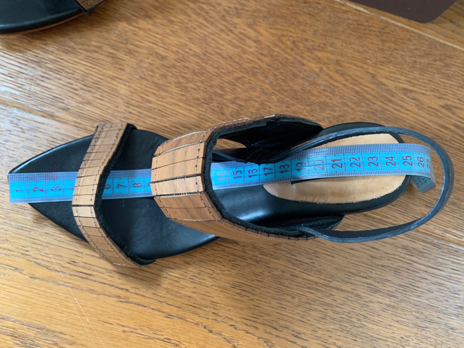 Neosens Damenschuhe: Neosens Perle 3094 wood black Gr.37 – Neu (gemäss Beschreibung) aus Zürich von finsti 3