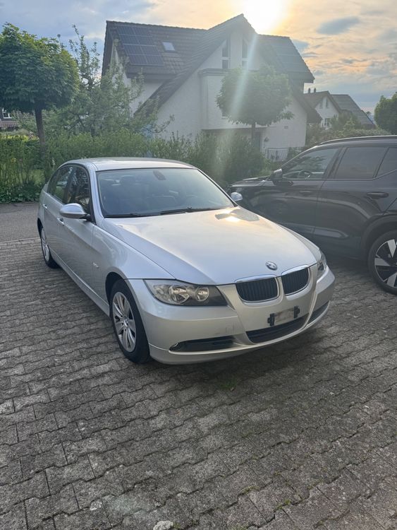 Bmw 320i E90