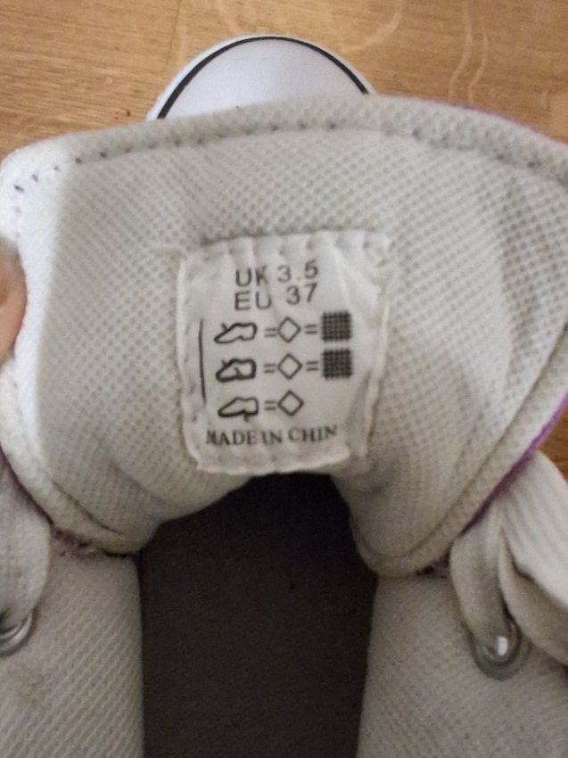 Pattini in linea & Pattini a rotelle: Lila Rollschuhe Grösse 37 – Usato da Bern venduto da KavIndustries 2