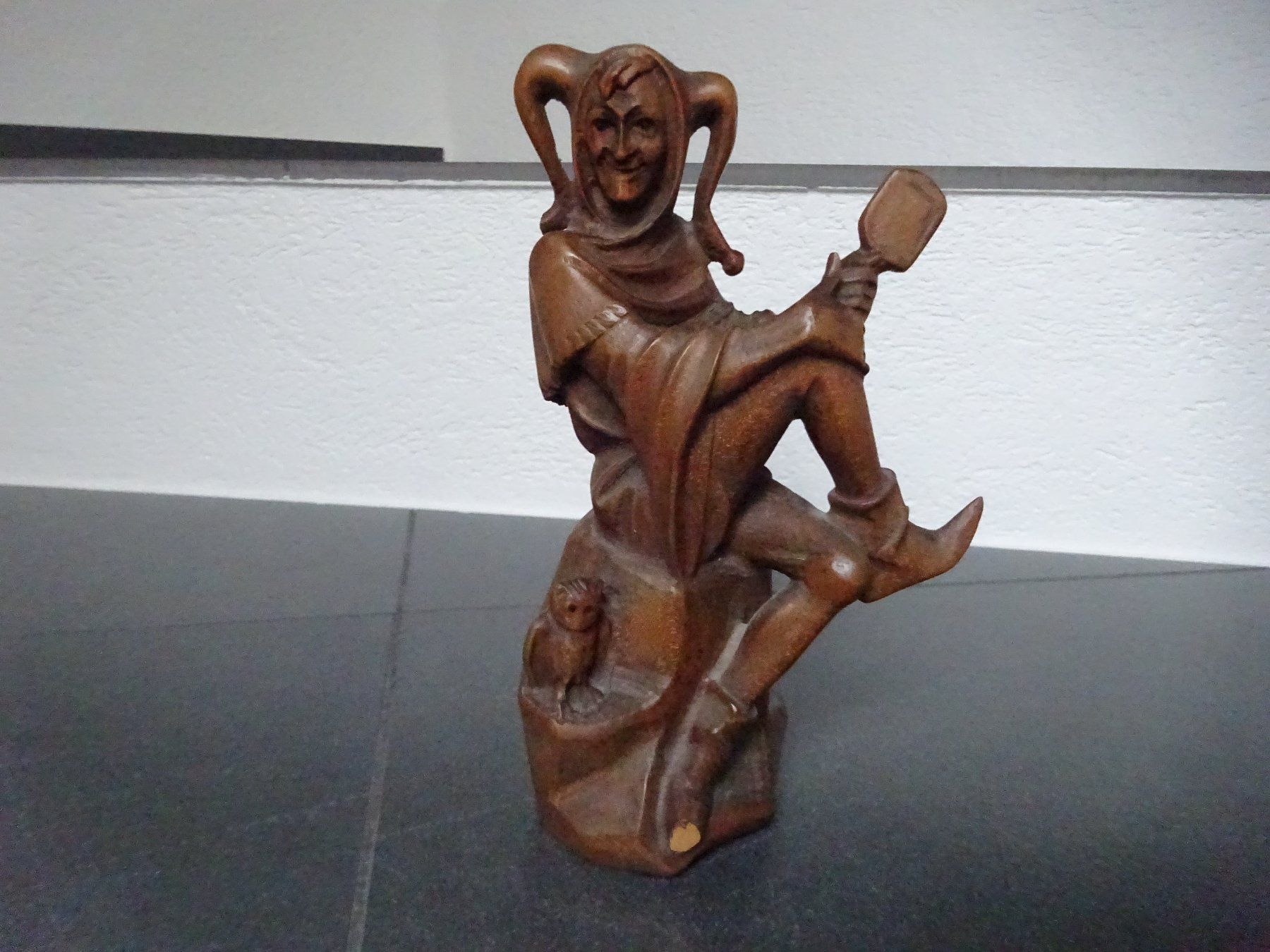 Skulpturen & Statuen: Skulptur / Till Eulenspiegel mit Eule + Spiegel – Gebraucht aus Esslingen von eintagammeer