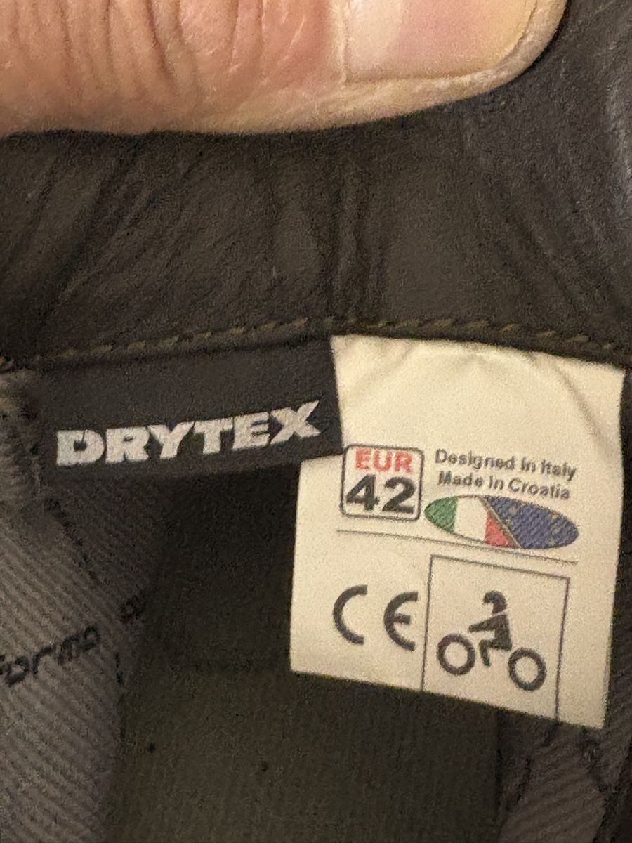 Herrenschuhe: Herrenschuhe FORMA drytex grösse 42 – Gebraucht aus Thun von jeff070 4