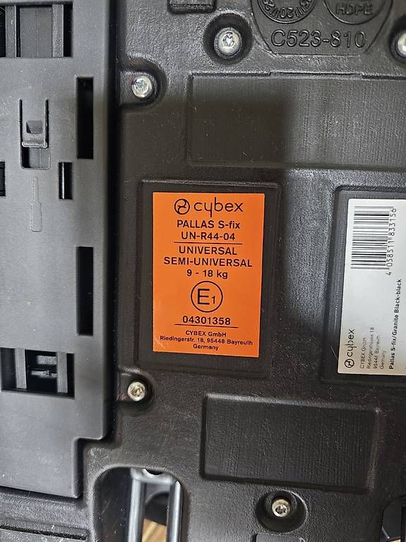 Seggiolini per auto: Siège auto Cybex Pallas S-Fix – Usato da Arzier-Le Muids venduto da charly_04 2