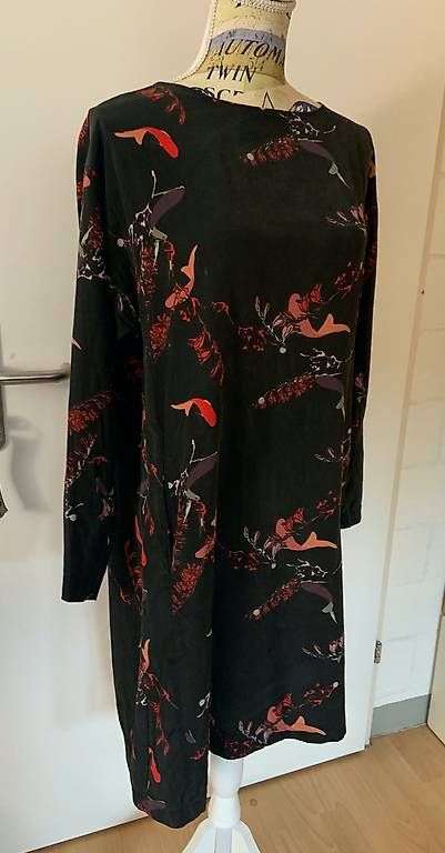 Kleider: Schönes Seidekleid – Gebraucht aus Adliswil von Elyaque2005 1