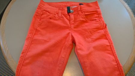 Mädchen Hose Gr. 25