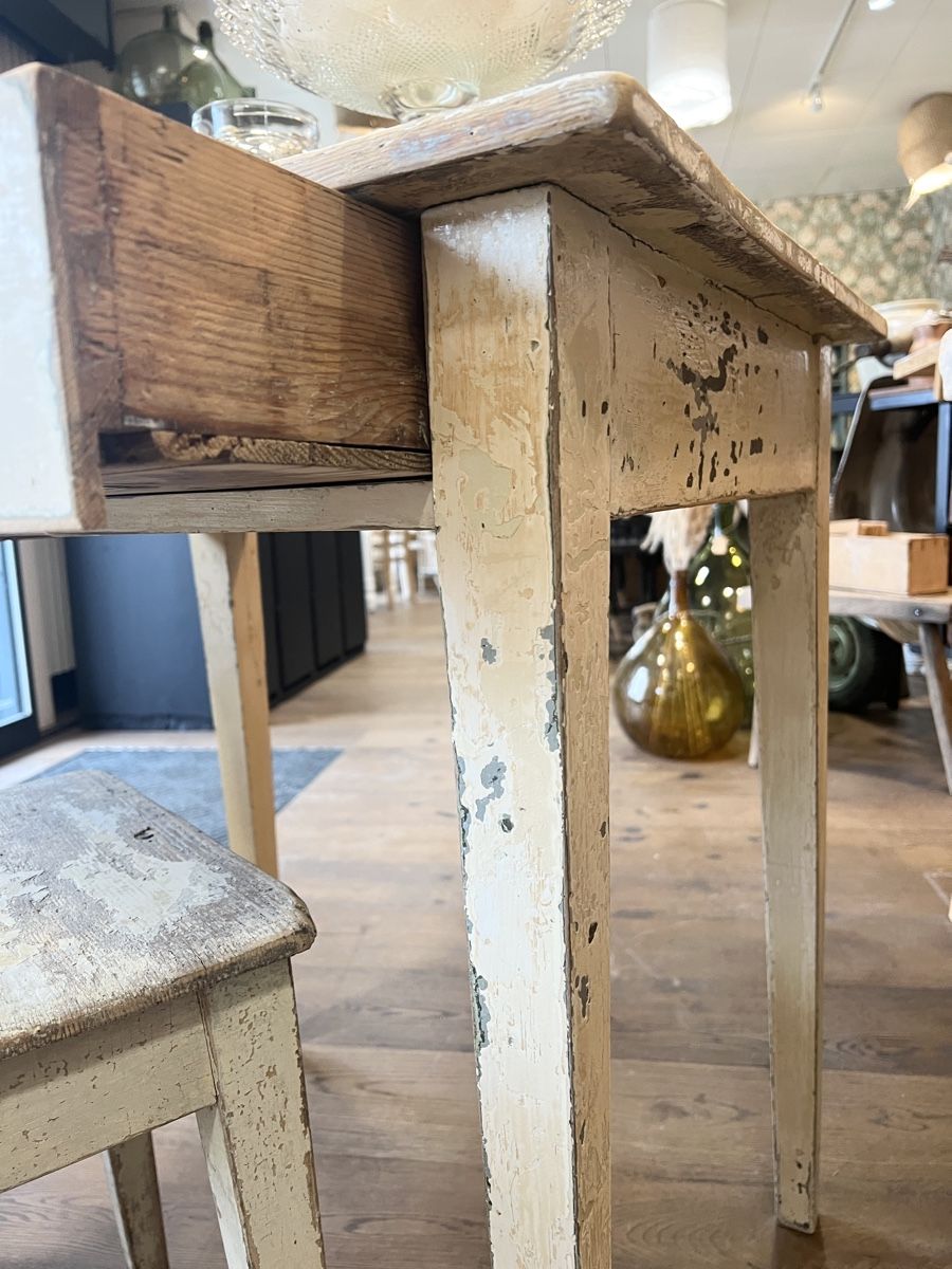 Tavoli: Tisch mit Schublade alt Bidermeier – Usato da Sirnach venduto da dasrosahaus 3