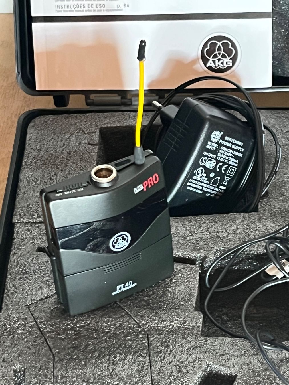Akg Microfoni: AKG WMS 40 FLEXX Funkmikrofon Set – Usato da Kreuzlingen venduto da agp68 1