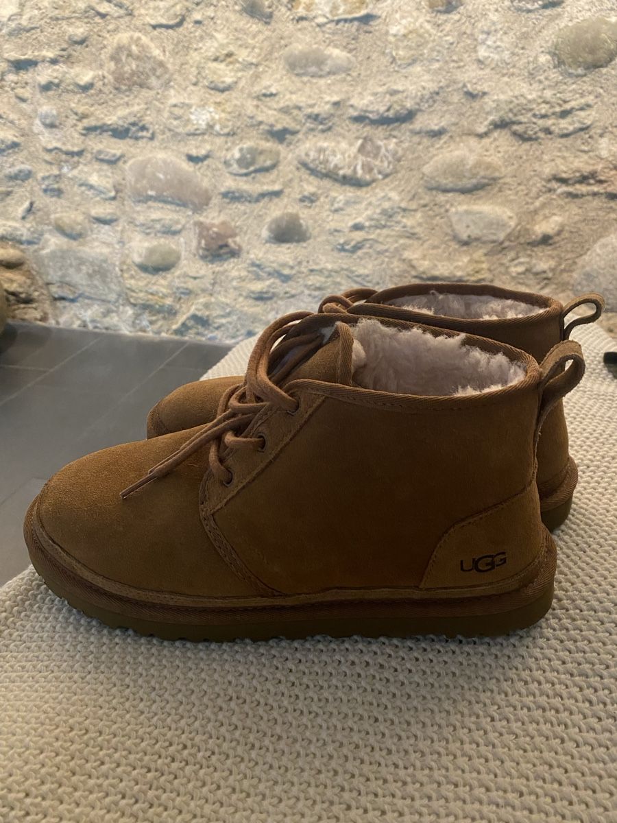 Ugg Scarpe da uomo: Schöne UGG Schnürstiefel – Usato da Holziken venduto da ilaaisa 1