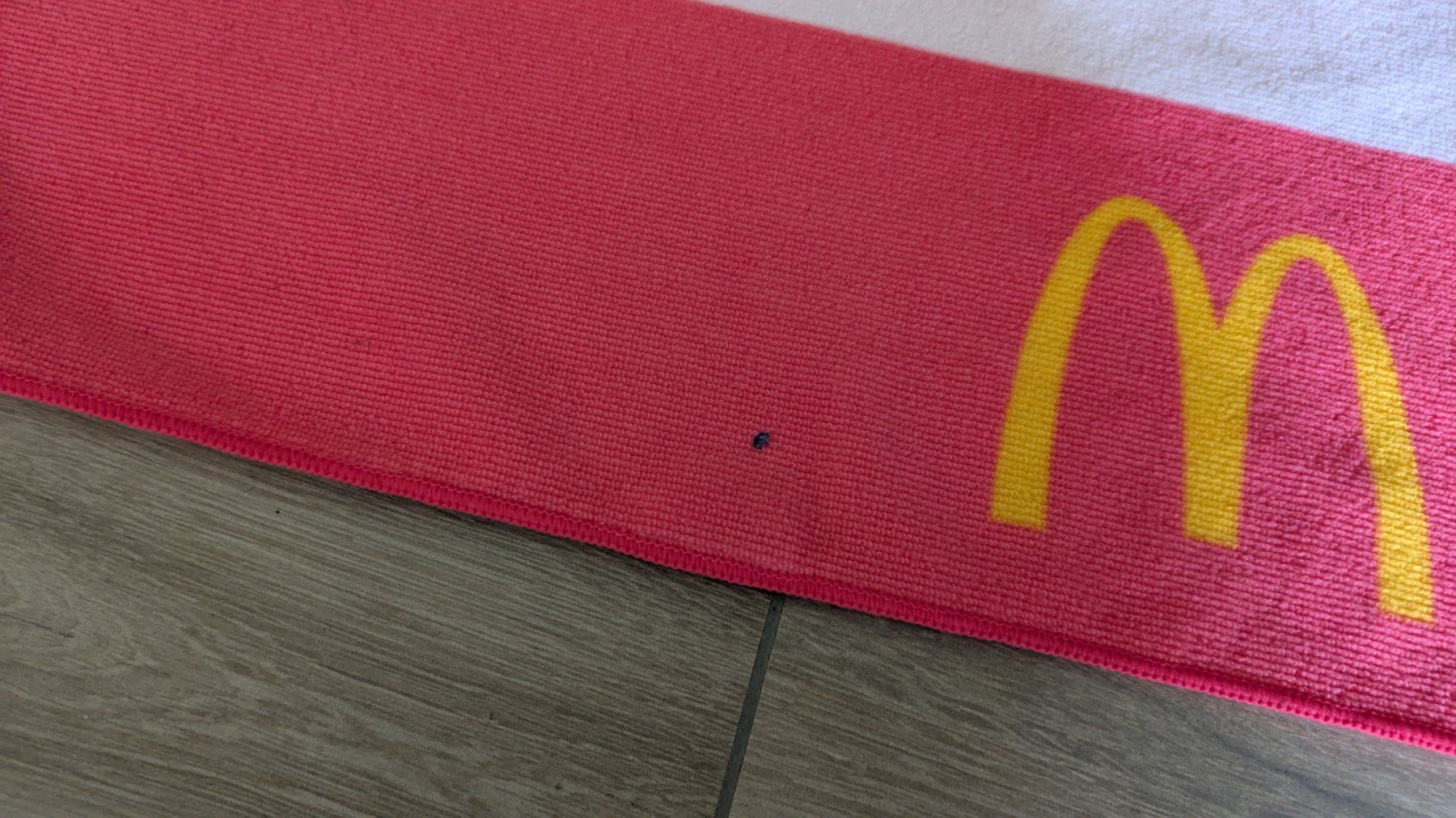 Badetücher: McDonalds Badetücher - Strandtücher – Gebraucht aus Staufen von Fleby84 1