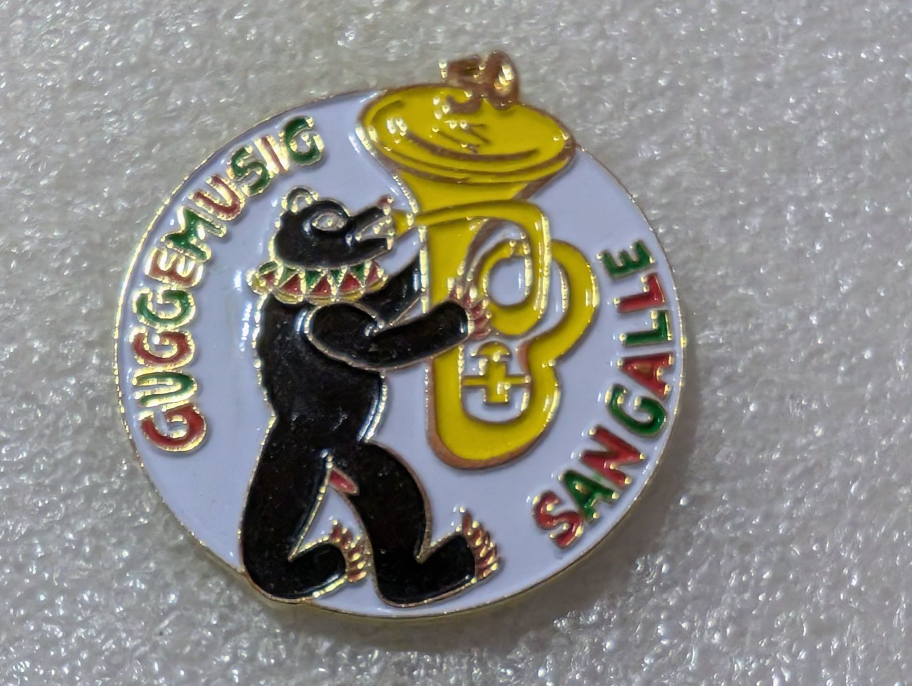 Placchette & Badge: Ansteckpin 144: Guggemusig Sangalle – Usato da Oppligen venduto da Pin-Fall-Shop