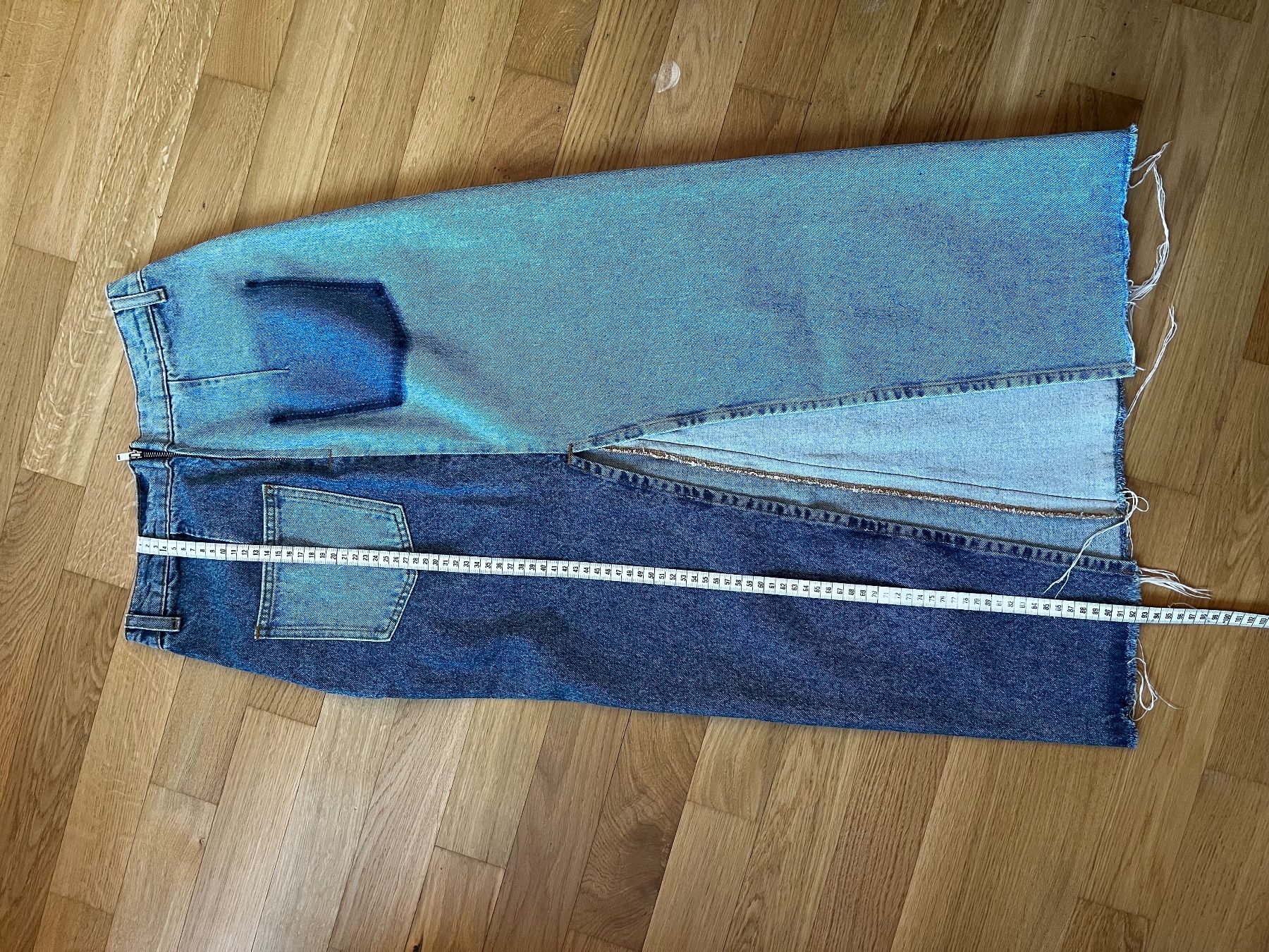 Zara Gonne: Maxijupe en jeans – Usato da La Tour-de-Trême venduto da lol_85kj 3