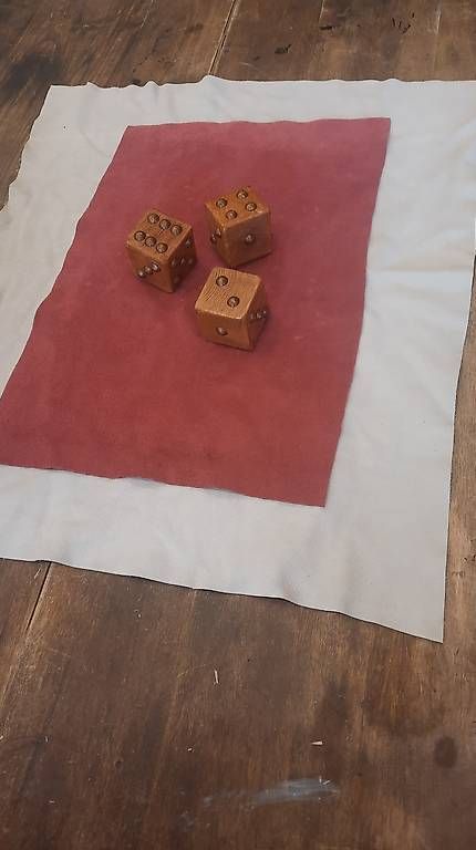 Spiele: Jeu Kaamelott  – Gebraucht aus Yverdon-les-Bains von joe_m2gk 3