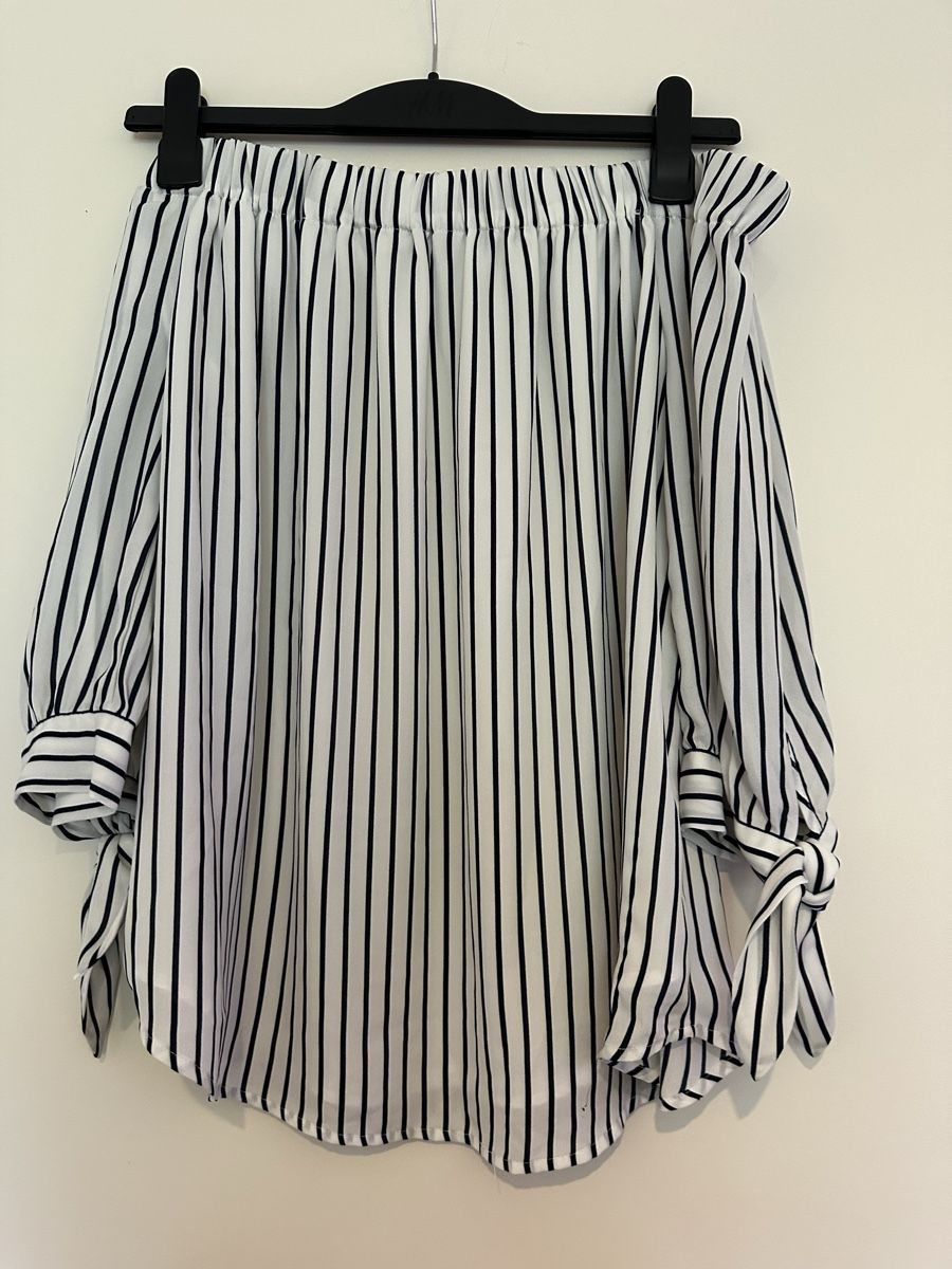Camicette: Sommer Bluse gestreift, schulterfrei, Grösse 10 Top – Usato da Uster venduto da sus_s85n 1