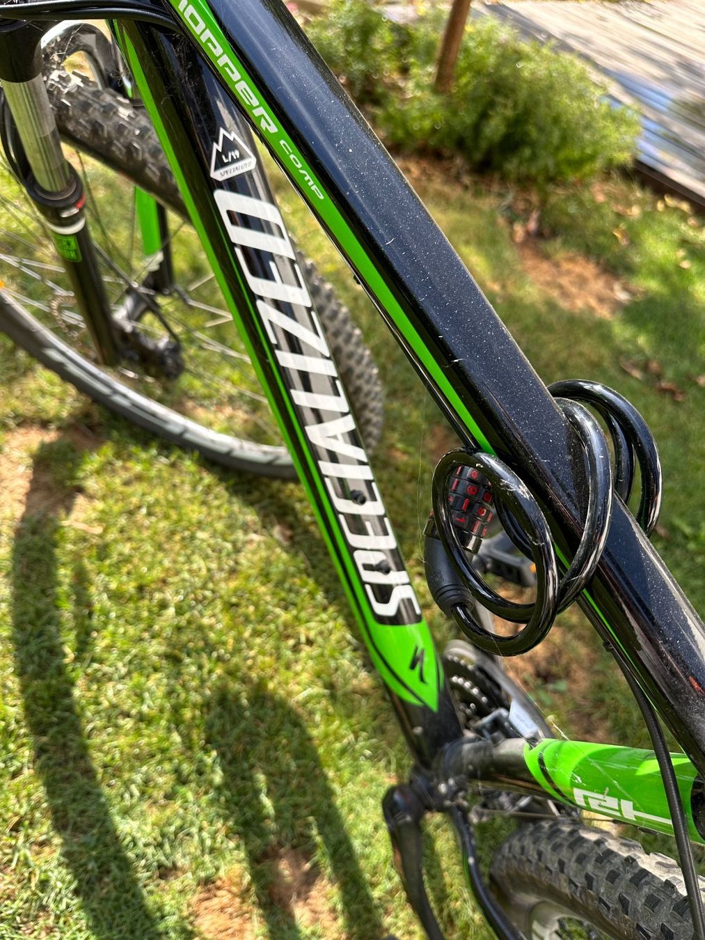 Specialized Velos: Mountainbike Specialized grün – Gebraucht aus Buchs ZH von billi993 1