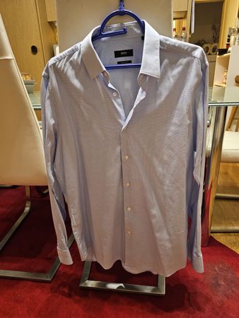 Hugo Boss Gr. 41