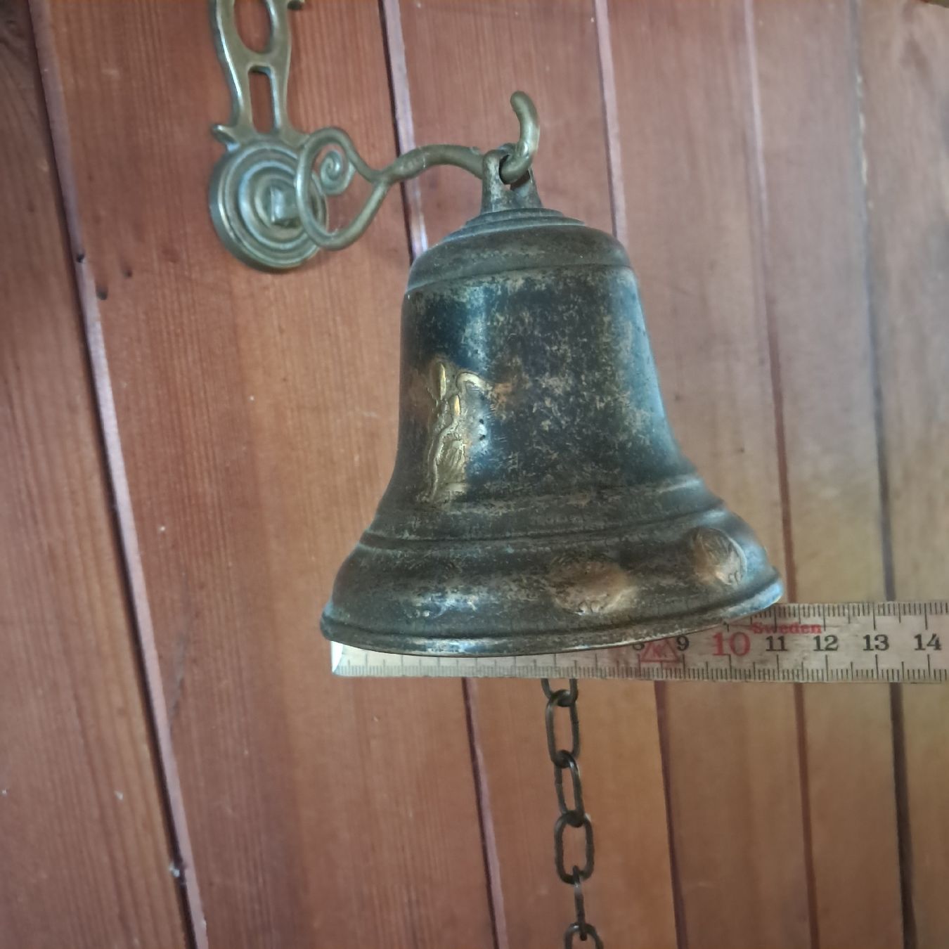 Campanacci mucche: Schöne Wand Glocke  – Usato da Murten venduto da SHETHOF 5