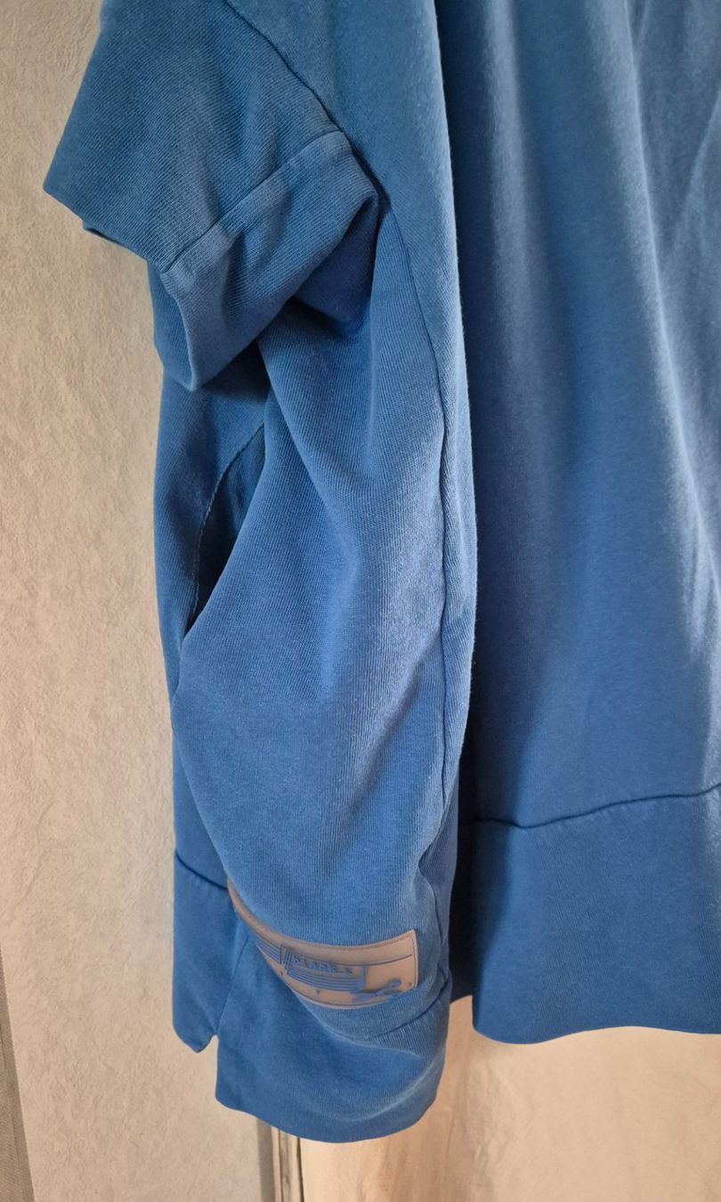 Rundholz T-Shirts: Rundholz Oversite Sweat Shirt Blau – Gebraucht aus Tagelswangen von GABGABFI 3