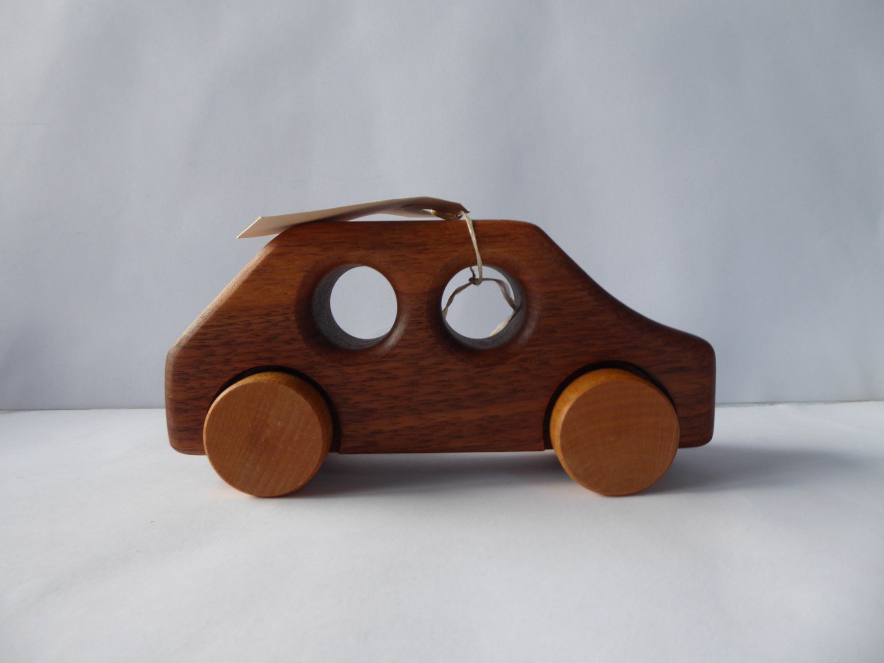 Giocattoli: Schönes Holz Auto, WTB, Bubikon ZH, 16,5cm lang – Nuovo (secondo la descrizione) da Turbenthal venduto da Panau