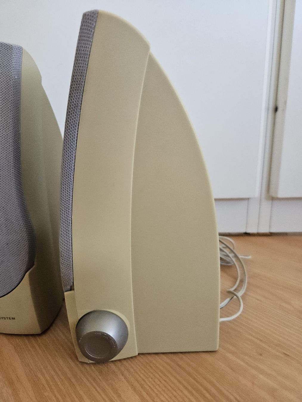 Philips Lautsprecher: Philips Multimedia Speaker chinch – Gebraucht aus Wauwil von seriously3 5