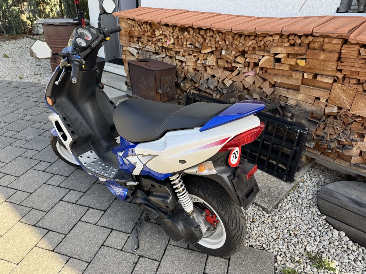 Peugeot Scooters: Roller Peugeot 50ccm – D'occasion à Aathal-Seegräben par Romeo8607 1