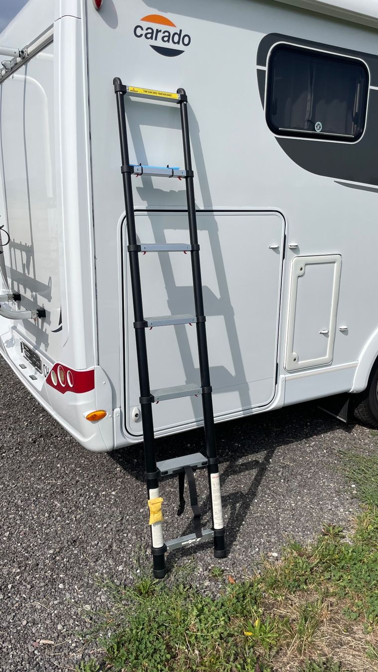 Scale: Teleskopleiter Alu, 7 Sprossen, einmal gebraucht – Usato da Rothenburg venduto da Randy10 2