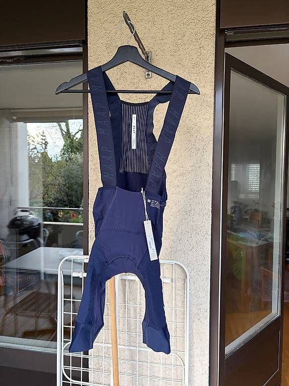 Pantaloni: Maap Pro Bib 2.0, Farbe Navy  (2024) – Usato da Bern venduto da fah_t6rt 1