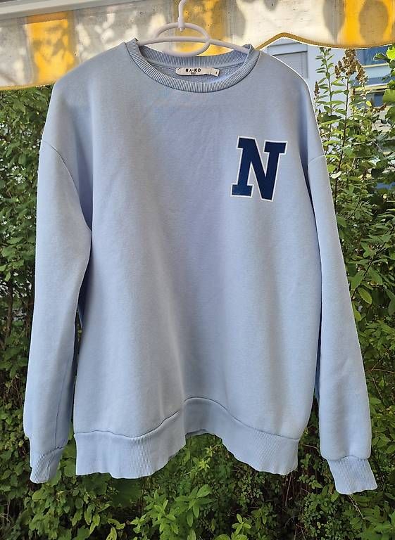 Na-kd Pullover & Sweatshirts: Damenpullover, hellblau, Gr. S, NA-KD – Gebraucht aus Baar von Biga3