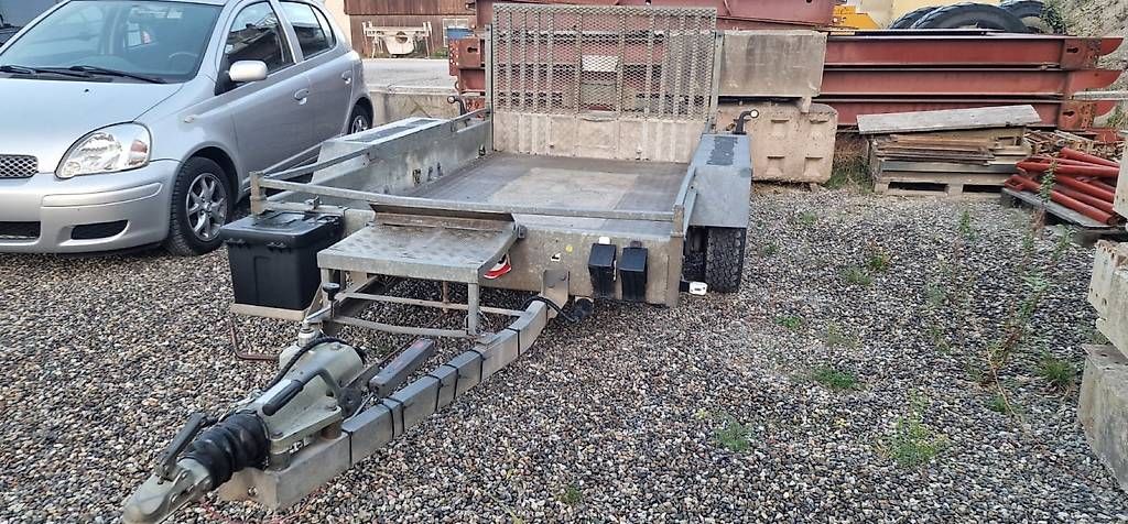 Rimorchi: 3,5 T Anhänger mit Rampe  – Usato da Biel-Benken BL venduto da bmw_9wqg 1