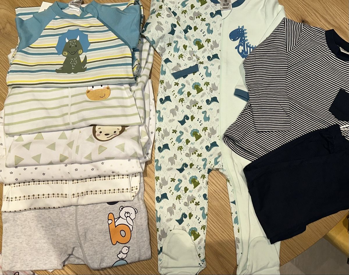 Lotti & Set di vestiti: Babykleider Jungen 86 – Nuovo (secondo la descrizione) da Spiez venduto da Brnas