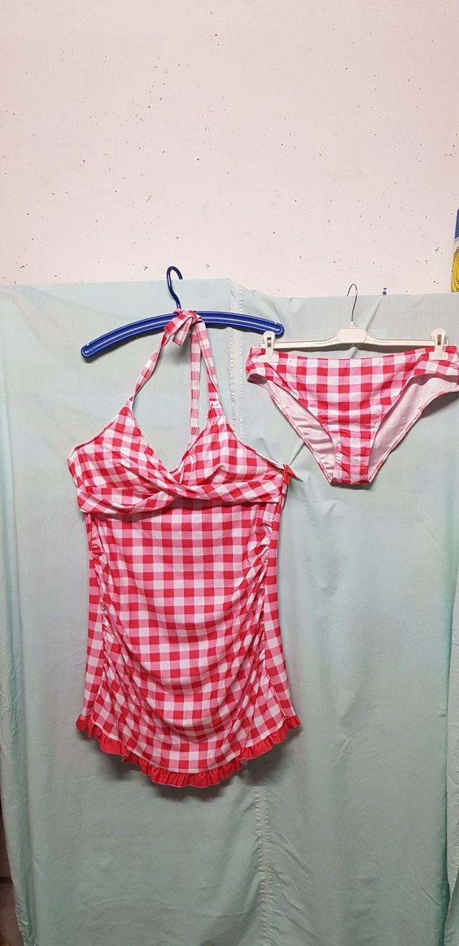 Costumi da bagno & Bikini: Badekleid, Tankini, Neu, Gr. 50 52 – Nuovo e nell'imballaggio originale da Uster venduto da Astral