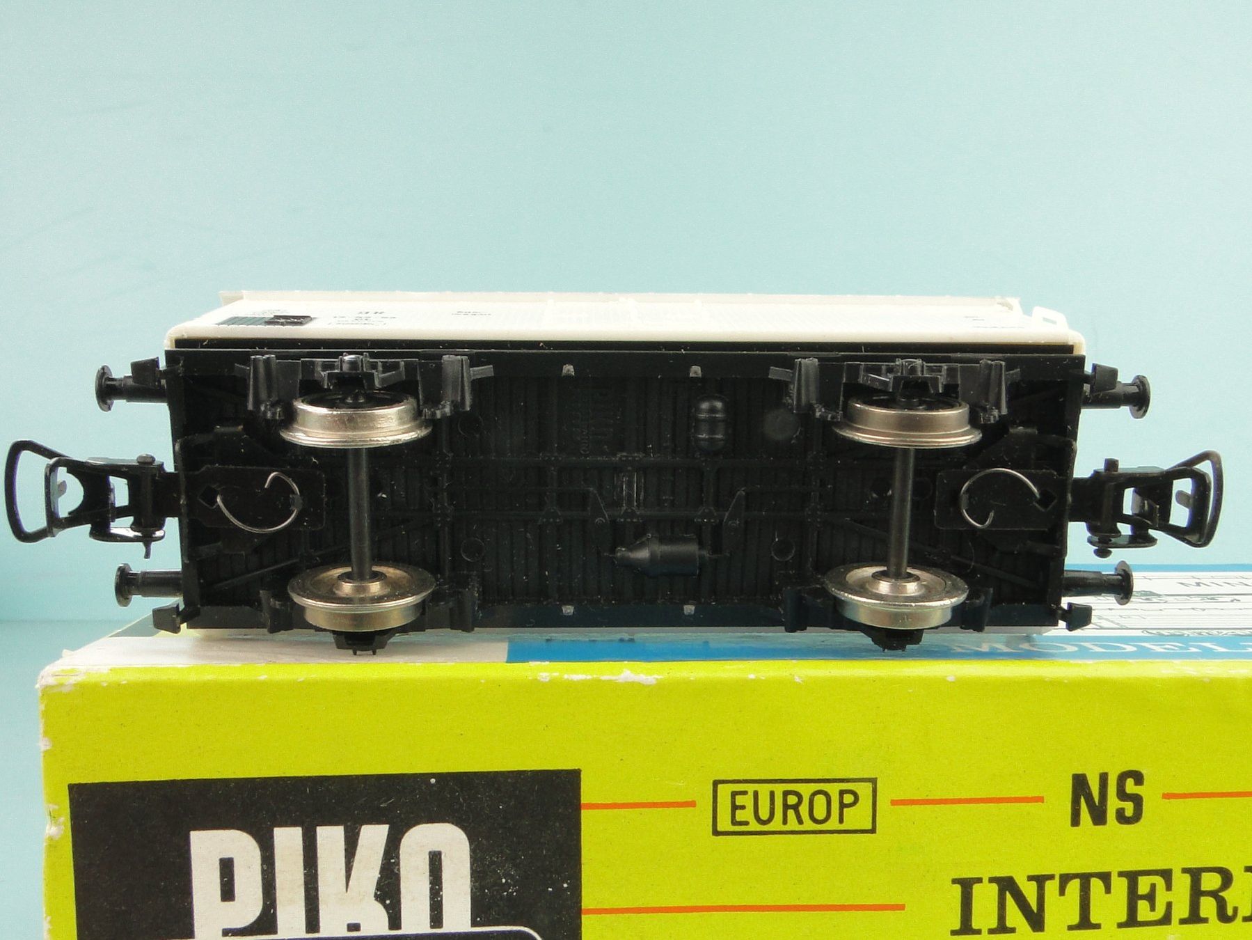 Piko Modelleisenbahnen: PIKO H0 DR Gk – Gebraucht aus Bülach von cann11 2