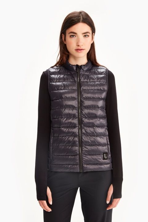 Gilets: Lolë Packable Vest / Taillenlang / ohne Kapuze – Neuf avec emballage d'origine à Weggis par Chiara19