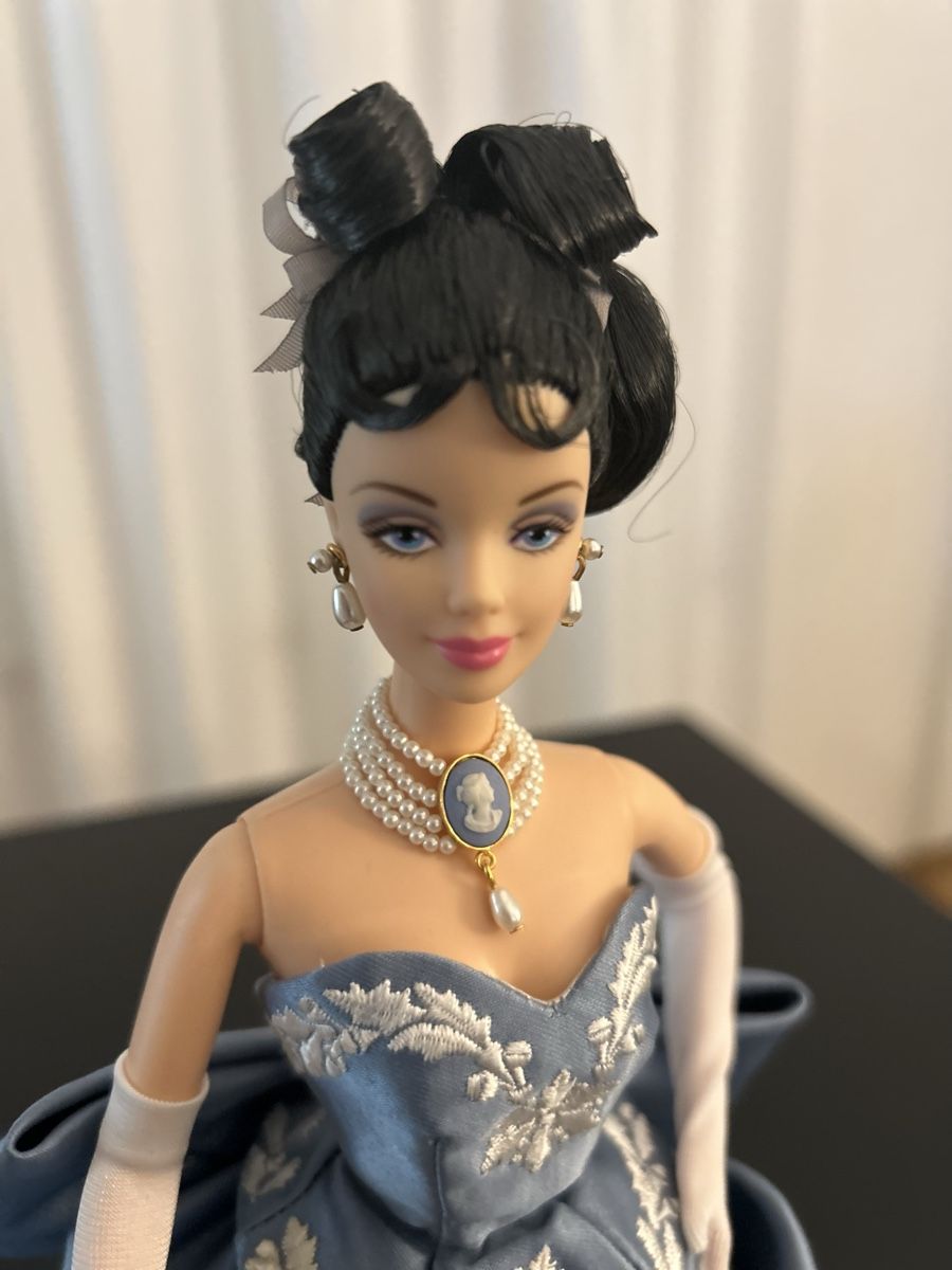 Bambole: Barbie Wedgwood die 1. /2000 – Usato da Thalwil venduto da Centrone 2