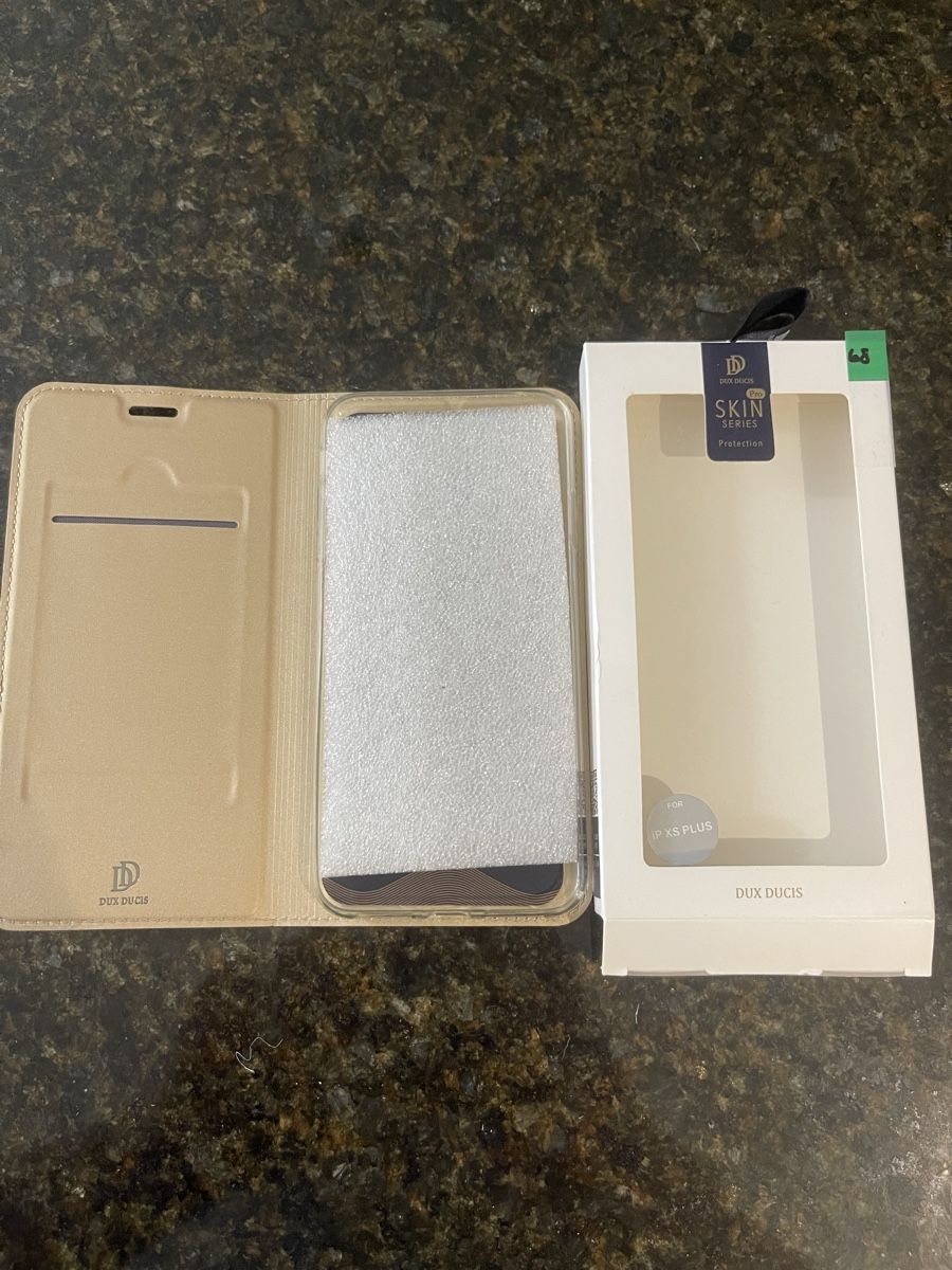Apple Cover & Protezioni schermo: DUX DUCIS iPhone XS Plus Hülle Gold  NEU – Nuovo e nell'imballaggio originale da Wohlen AG venduto da abaci 3