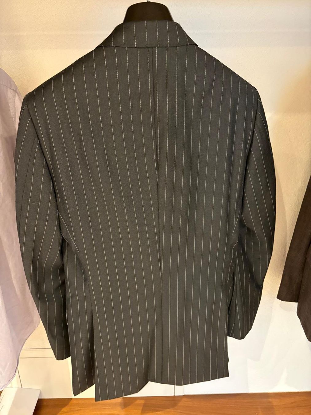 Suitsupply Costumes, combinaisons de sport et fonctionnelles: Suitsupply Anzug, Grösse 50 – D'occasion à Abtwil SG par ticktack89 1