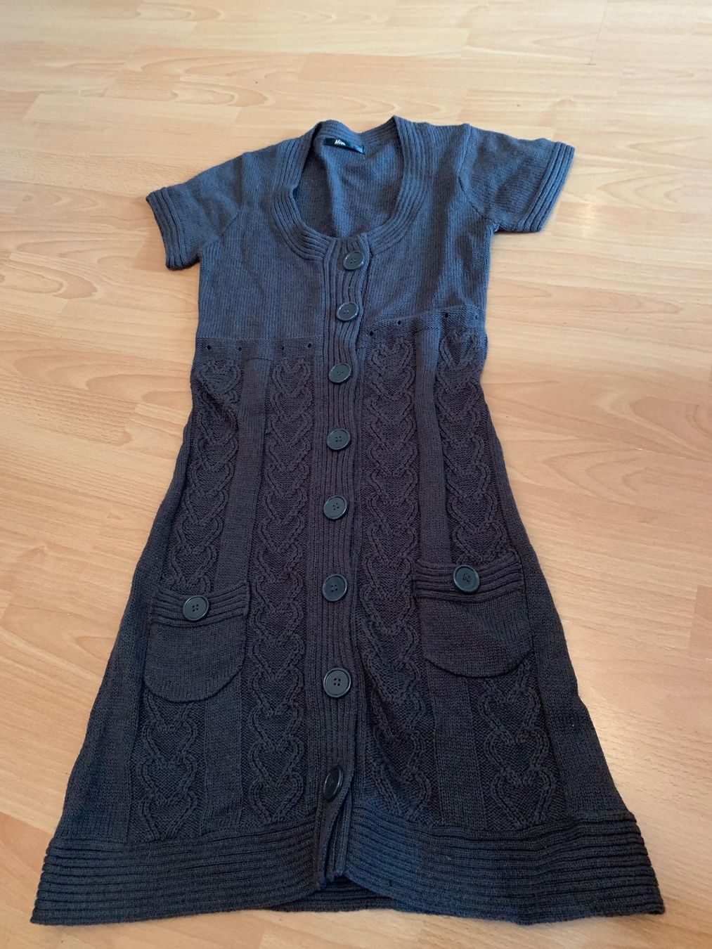 Vestiti: Jolie robe Mim taille xs-s anthracite – Usato da MEYRIN venduto da Gwendo10