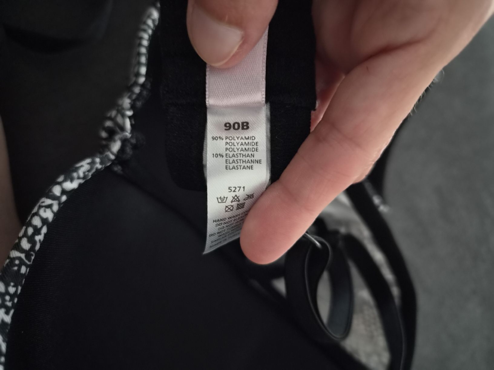 Autres dessous: BH 90B von Leyla mit Schlangenprint – D'occasion à Niederrohrdorf par Miripfiri 2