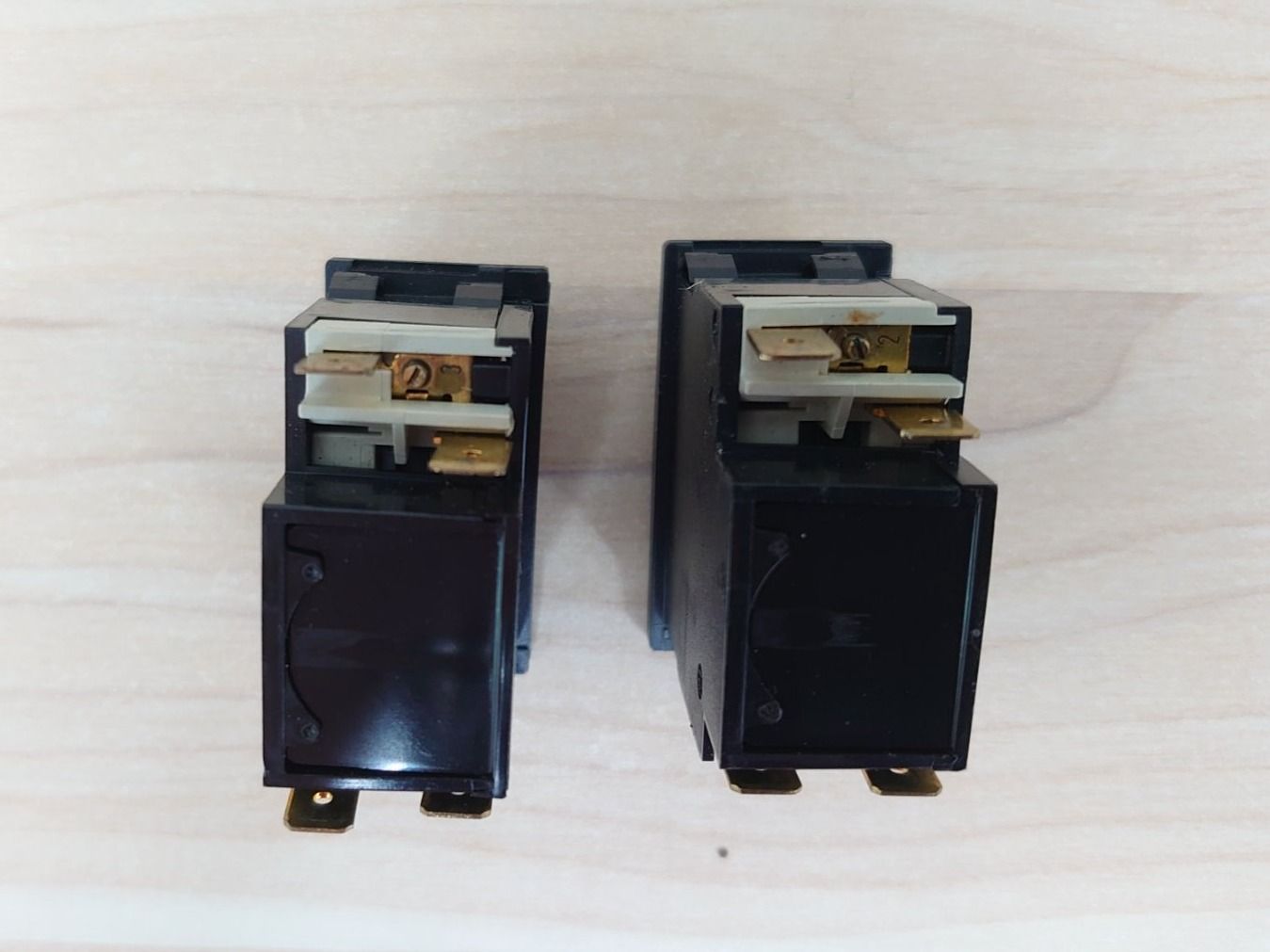 Altri prodotti elettronici: Schalter Weber Unimat WT 22-551 - Swiss Made – Difettoso da Pfäffikon SZ venduto da  2