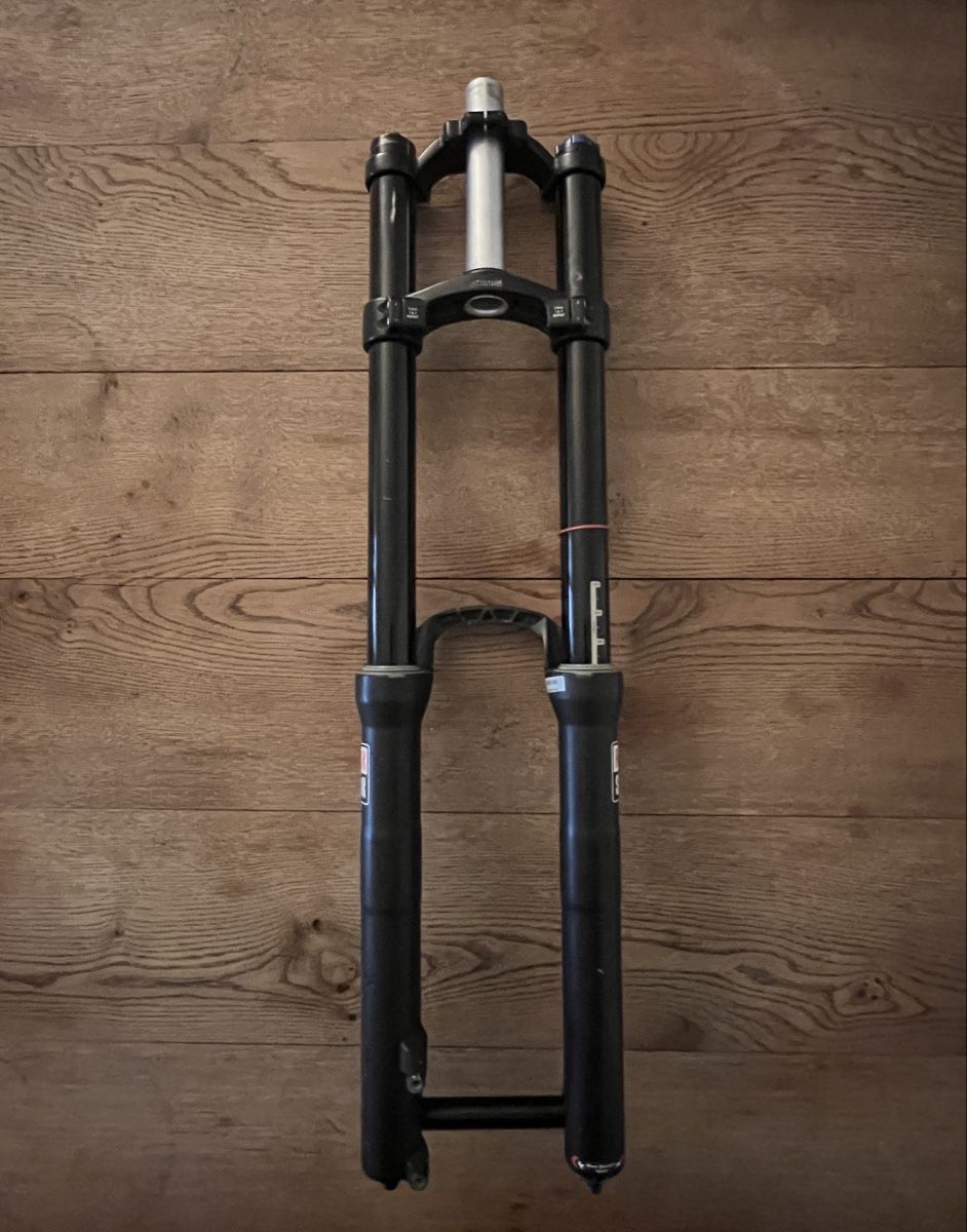 Rockshox Pièces détachées: Rockshox Boxxer 26" – D'occasion à Bern par Dnruben 1