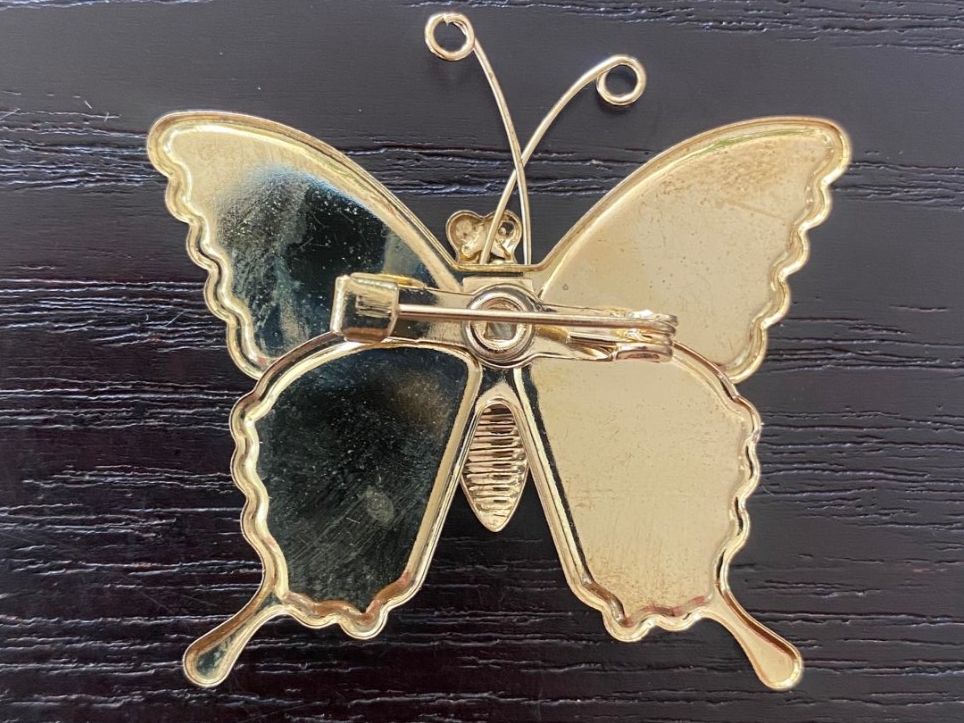Spille & Fermagli: Brosche Schmetterling goldfarben mit mehrfarbiger Einlage – Usato da Aarau venduto da radilio01 3