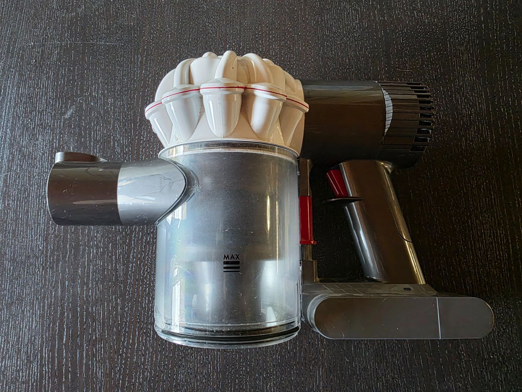 Dyson Aspirapolveri & Accessori: Dyson V6 Akku Staubsauger – Usato da Gurzelen venduto da daenu_1236 5