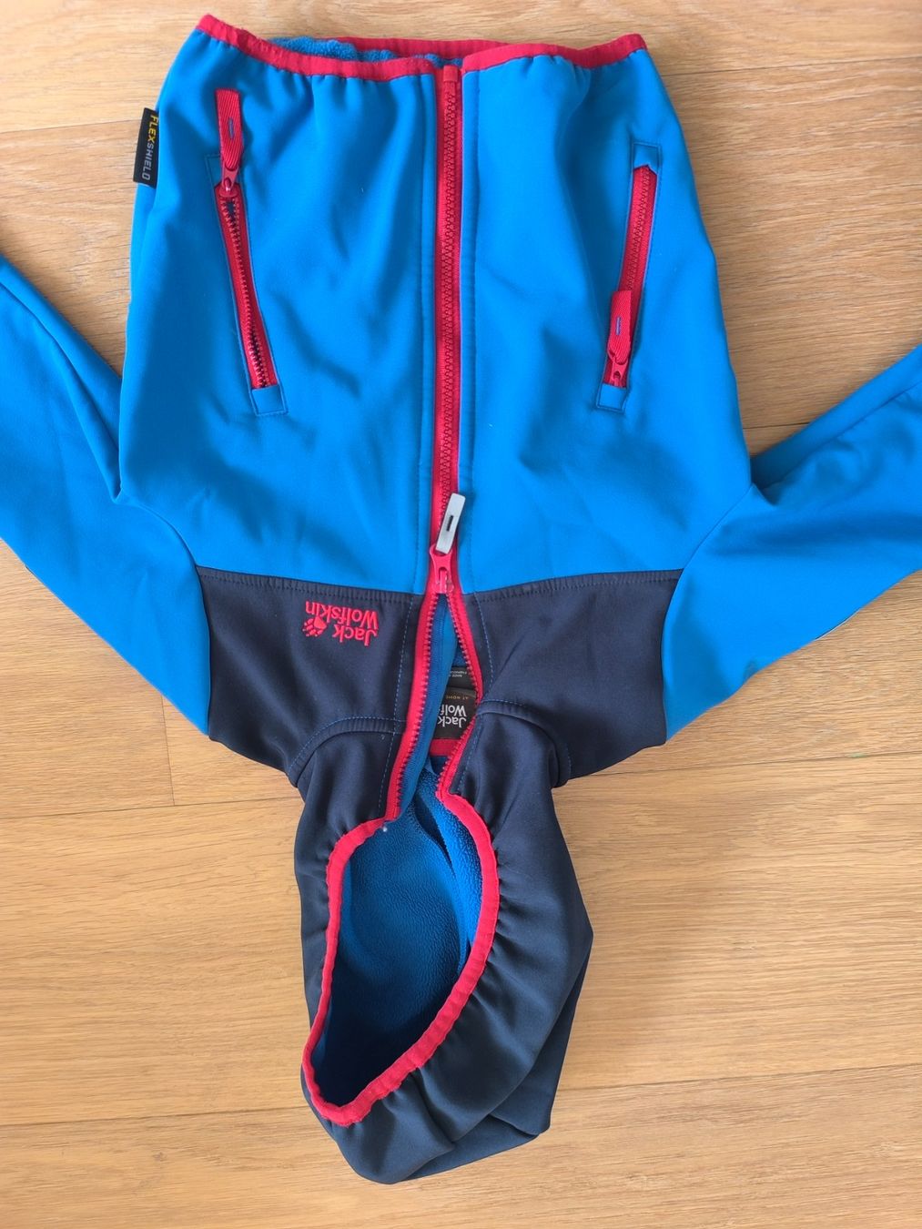 Kleiderpakete & -sets: 3-teiliges Winterset Grösse 104 – Gebraucht aus Zimmerwald von Bimar 5