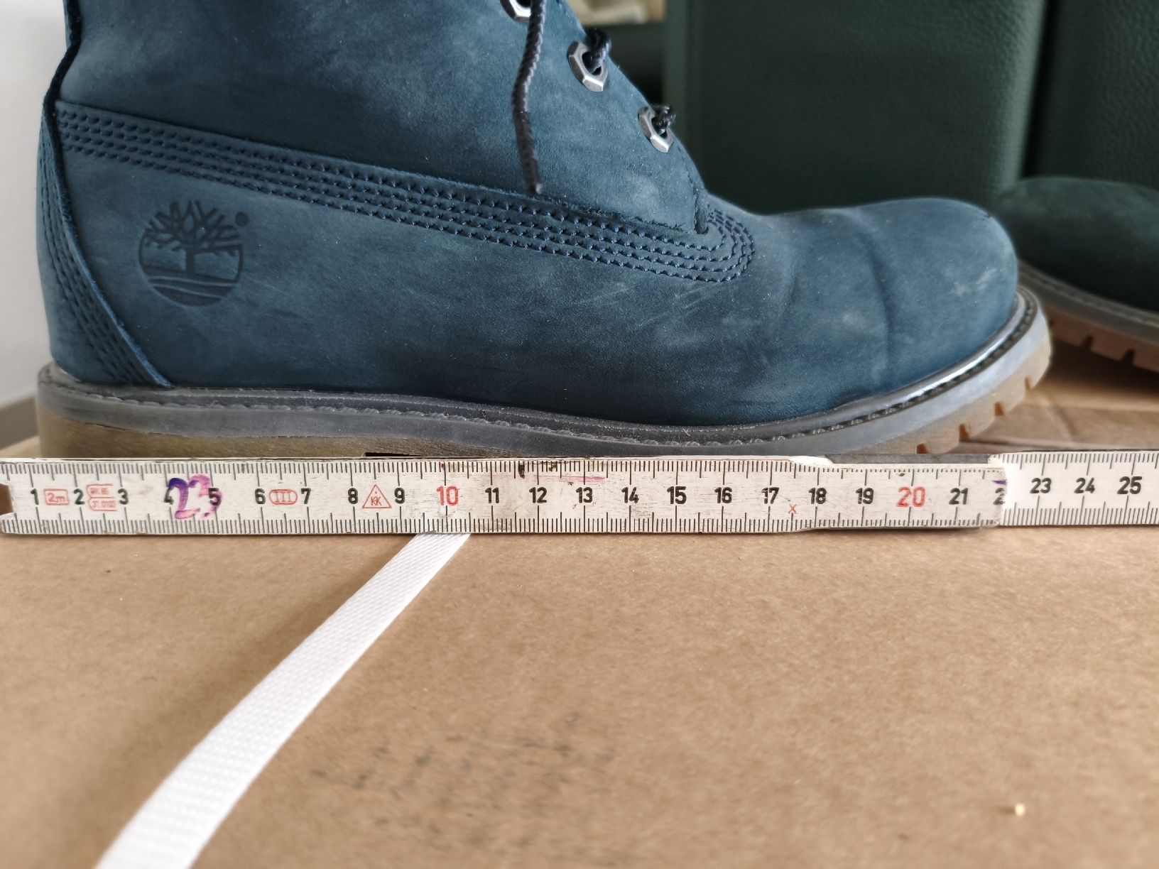 Timberland Scarpe da donna: stivali timberland – Usato da Bioggio venduto da OresteIronix