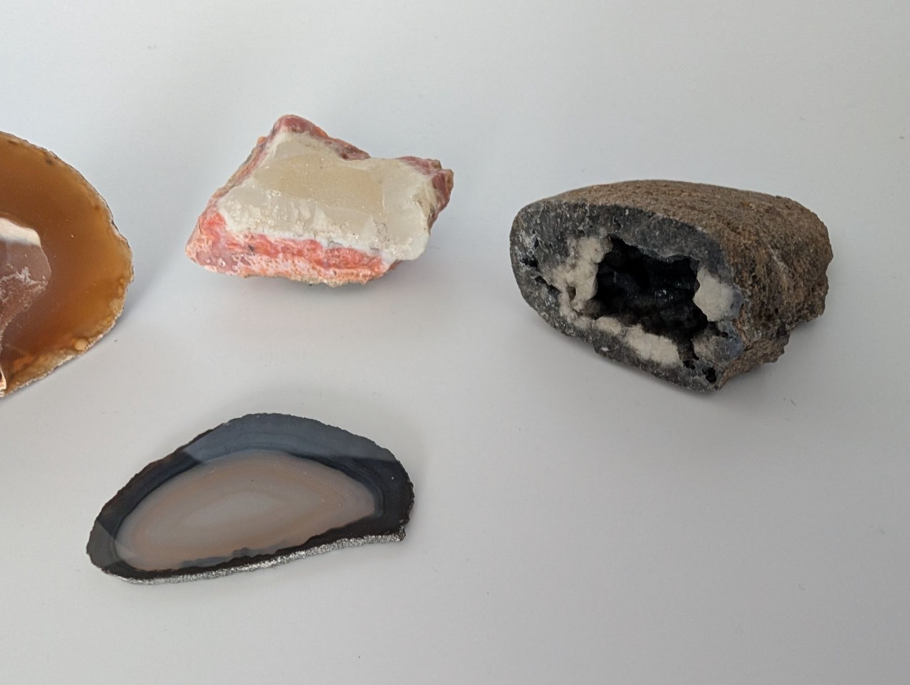 Minéraux & Lithothérapie: Mineralien Set 4 Teile – D'occasion à Ostermundigen par TradeLab 2